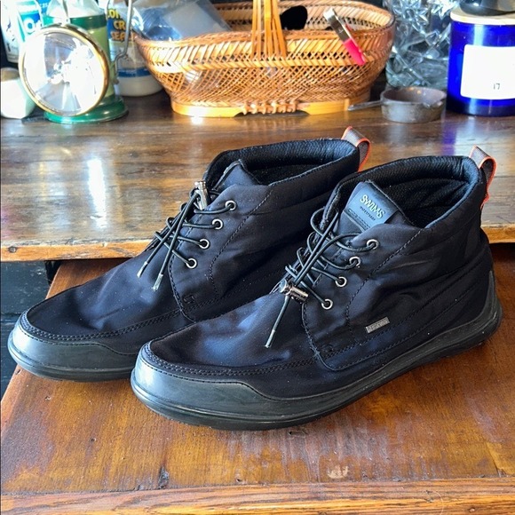 Swims‎ EUC George Chukka BootsWaterproof Mens Size 10 US Triple Black Color-way